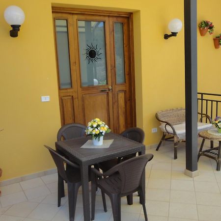 Baciati Dal Sole Apartment Porto Empedocle Exterior photo